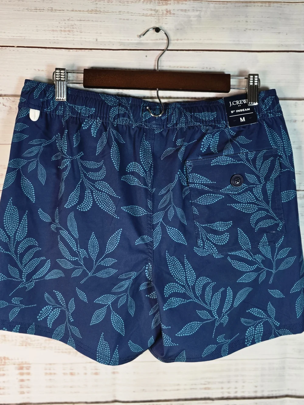 J.Crew Flex Swim Trunks Men’s Medium Navy Floral 5” Inseam NWT